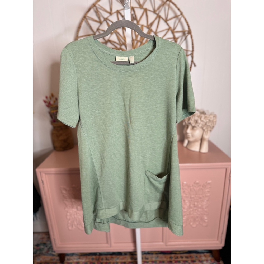 Women's LOUNGE‎ Green T-Shirt Size M